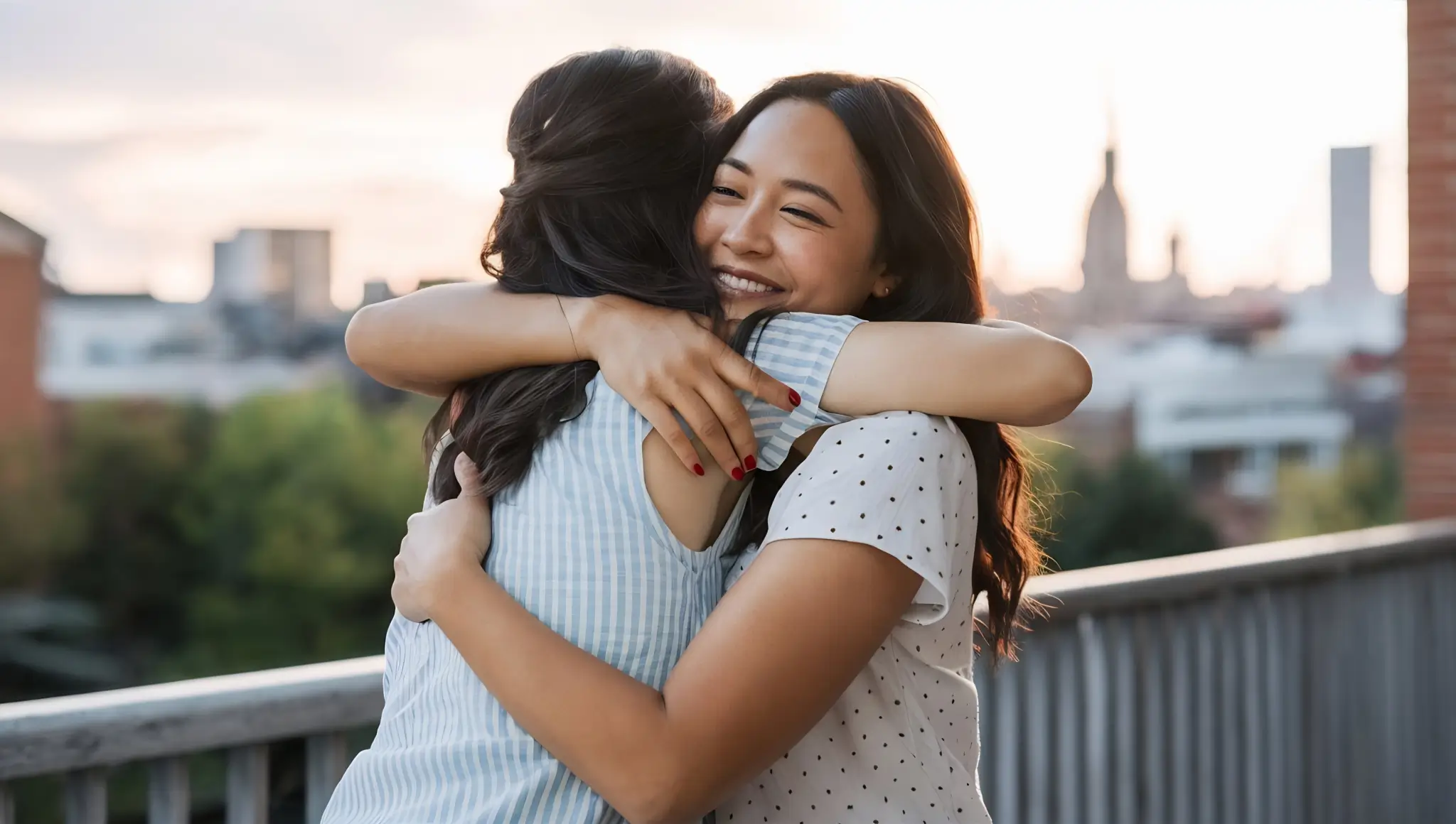 National Hugging Day 2026: Date, History, Significance & Ways to Celebrate